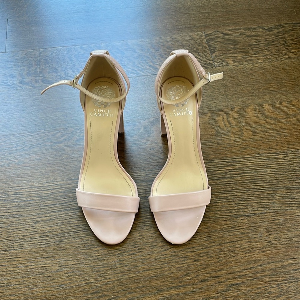 Vince Camuto, nude thick heel with strap